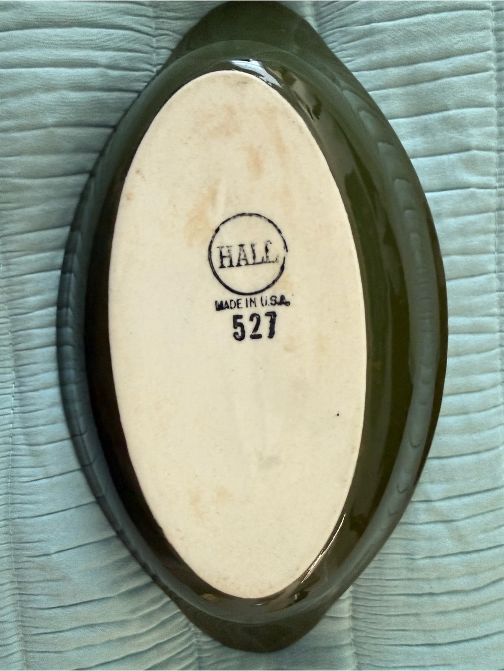 Vintage Hall 527 Olive green au gratin casserole dish oval Ceramic Dish.